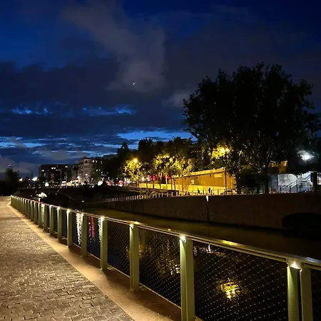 Charmant Au Coeur De 38 M² Jusqu'a 4 Personnes * Paris